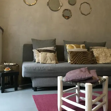 Alberta Apartman *