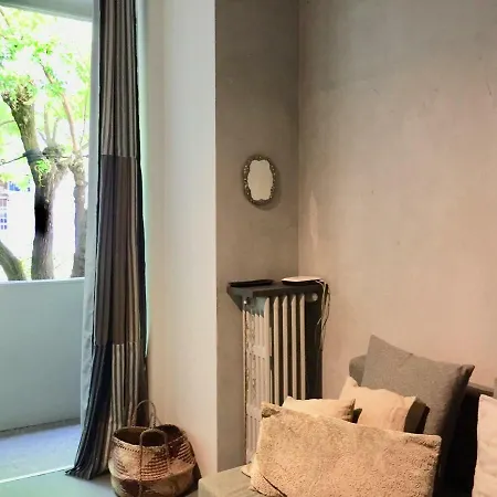 Alberta Apartman *